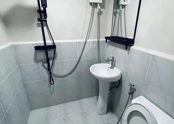 J&j Mactan Netflix, Pool & Paid Parking Lapu-Lapu City